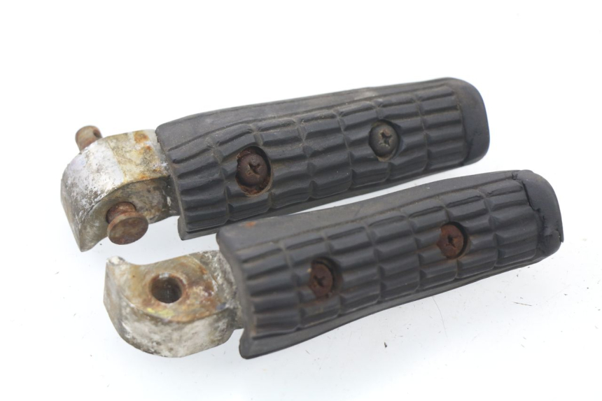 photo de FUSSRASTEN HINTEN YAMAHA XJN XJ N DIVERSION 600 (1994 - 1997)