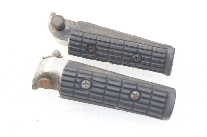 photo de FUSSRASTEN HINTEN YAMAHA XJ600 XJ DIVERSION 600 (1992 - 1997)