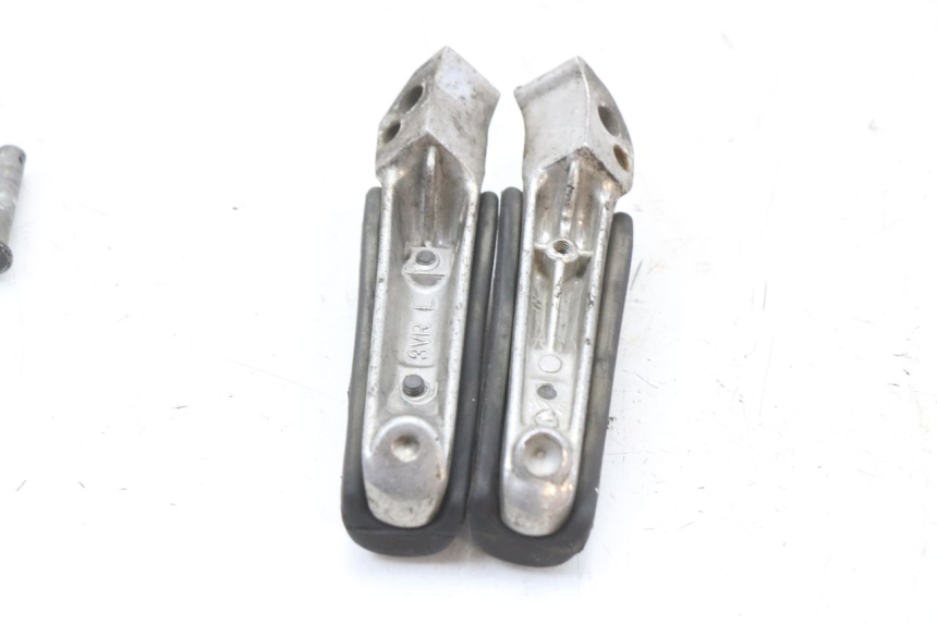 photo de FUSSRASTEN HINTEN YAMAHA XJ600 XJ DIVERSION 600 (1992 - 1997)
