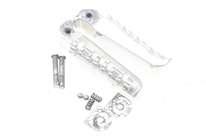 photo de FUSSRASTEN HINTEN YAMAHA YP T-MAX TMAX 530 (2017 - 2020)