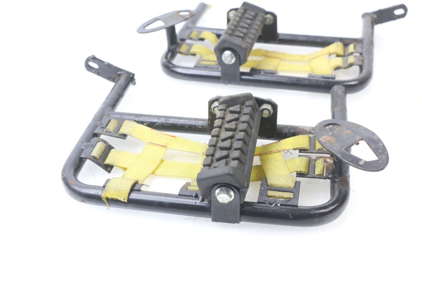 photo de FUSSRASTEN VORN CHINESE QUAD DIAMOND R 250 (2005 - 2010)