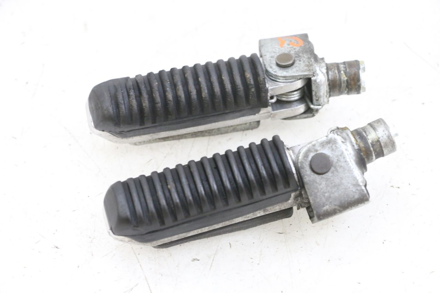 photo de FUSSRASTEN VORN SUZUKI GSF N BANDIT 600 (1996 - 1999) - Gesamtansicht des Produkts