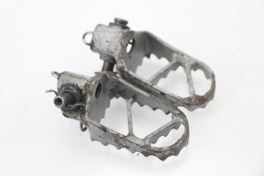 photo de FUSSRASTEN VORN KTM SX 65 (2003 - 2008)