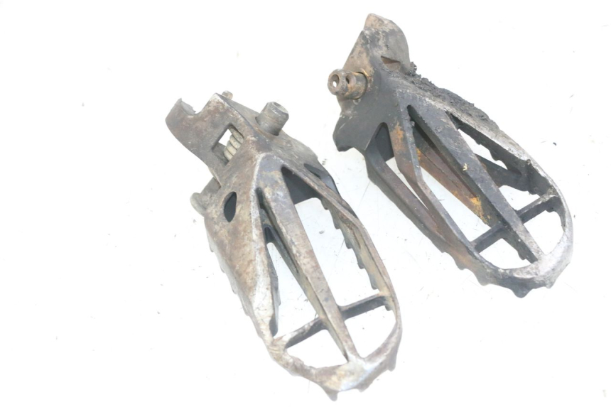 photo de FUSSRASTEN VORN KAWASAKI KX F KXF 450 (2009 - 2011)