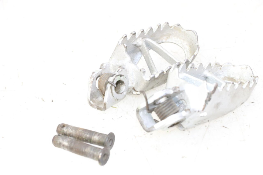 photo de FUSSRASTEN VORN KAWASAKI KX 65 (2000 - 2019)