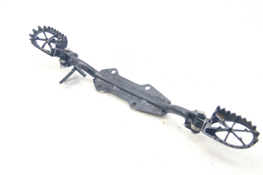 photo de VORDERE FUßRASTENPAAR APOLLO RFZ 125