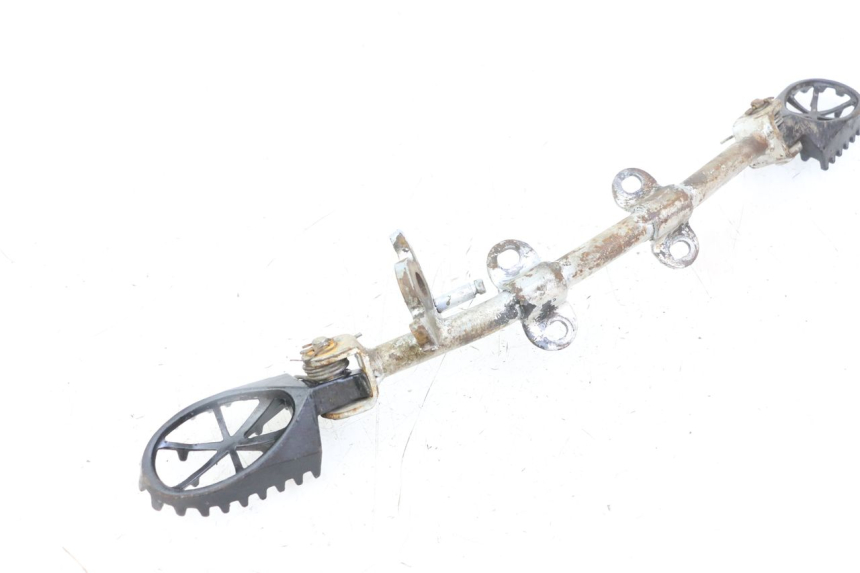 photo de VORDERE FUßRASTENPAAR APOLLO RFZ 125