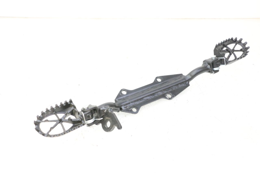 photo de VORDERE FUßRASTENPAAR APOLLO RFZ 125