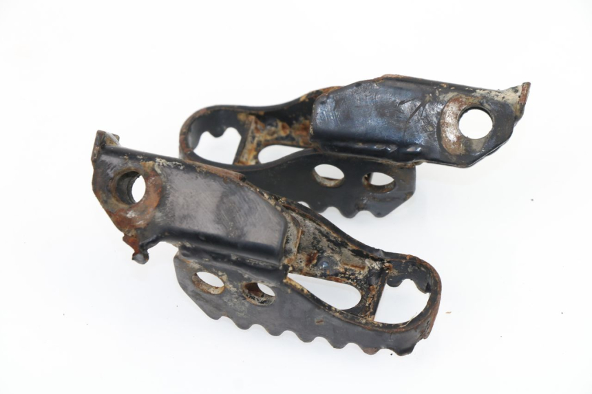 photo de FUSSRASTEN VORN SUZUKI RMX 50 (1996 - 2001)