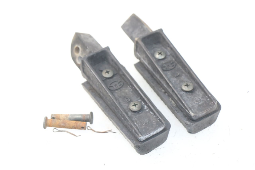 photo de FUSSRASTEN VORN MASH SEVENTY FIVE 125 (2013 - 2021) - Zoom auf Gebrauchszustand