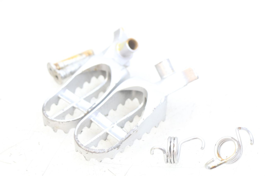 photo de VORDERE FUßRASTENPAAR GAS-GAS SM ROOKIE 50 (2001 - 2005) - Detailansicht des Bauteils