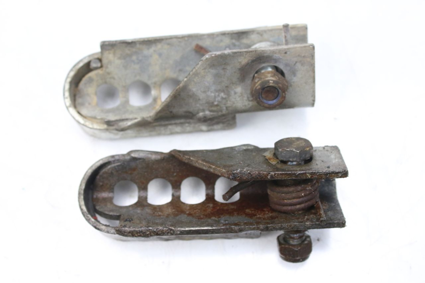 photo de VORDERE FUßRASTENPAAR GILERA SMT SUPERMOTARD 50 (2009 - 2017)