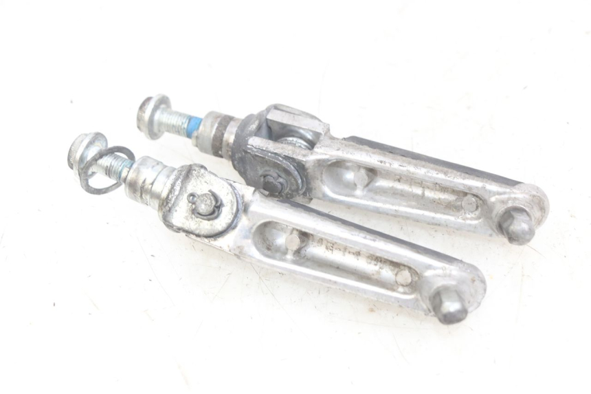 photo de VORDERE FUßRASTENPAAR SUZUKI SV N 650 (1999 - 2002)