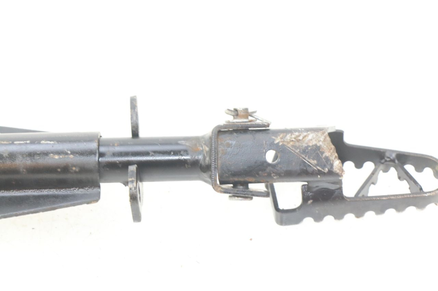 photo de FUSSRASTEN VORN NITRO MOTORS THUNDER 125