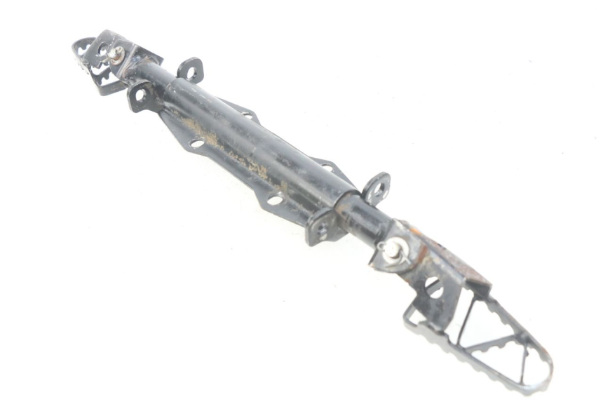 photo de FUSSRASTEN VORN NITRO MOTORS THUNDER 125