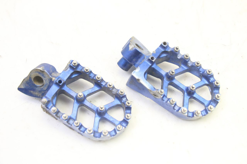 photo de FUSSRASTEN VORN YAMAHA YZ-F YZF 250 (2014 - 2018)