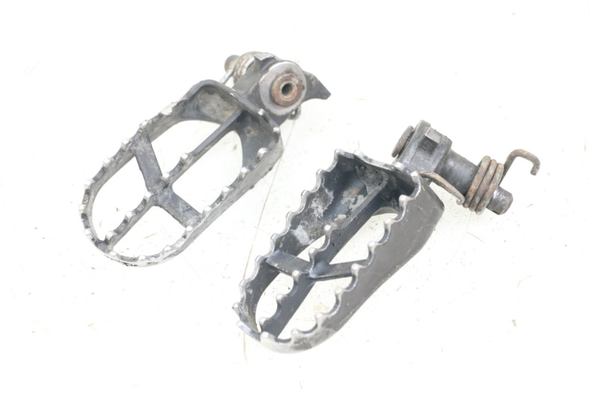 photo de VORDERE FUßRASTENPAAR YAMAHA YZ 85 (2002 - 2018)