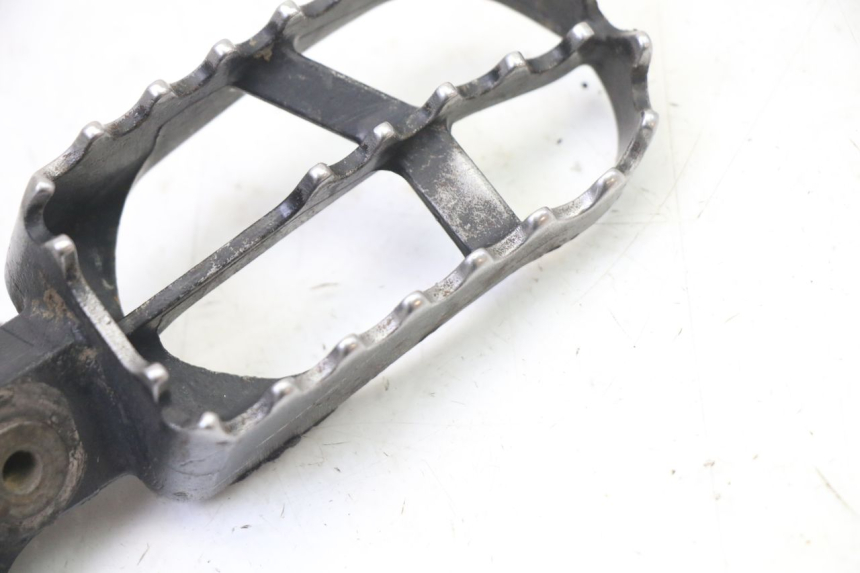 photo de VORDERE FUßRASTENPAAR YAMAHA YZ 85 (2002 - 2018)