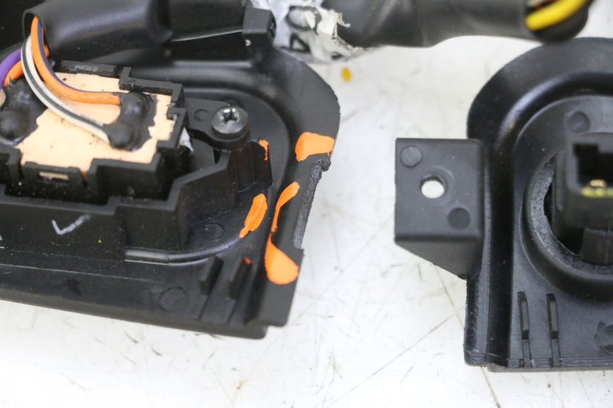 photo de SCHALTER PIAGGIO MP3 HPE 310 (2024 - 2025) - Technische Nahaufnahme