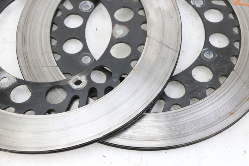 photo de BREMSSCHEIBE VORNE YAMAHA FJ 36Y 1100 (1984 - 1985)