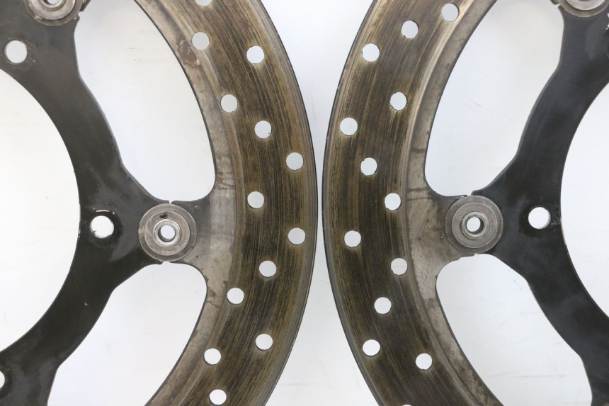 photo de BREMSSCHEIBE VORNE YAMAHA FJR ABS 1300 (2006 - 2012) - Weitere Ansicht des Artikels