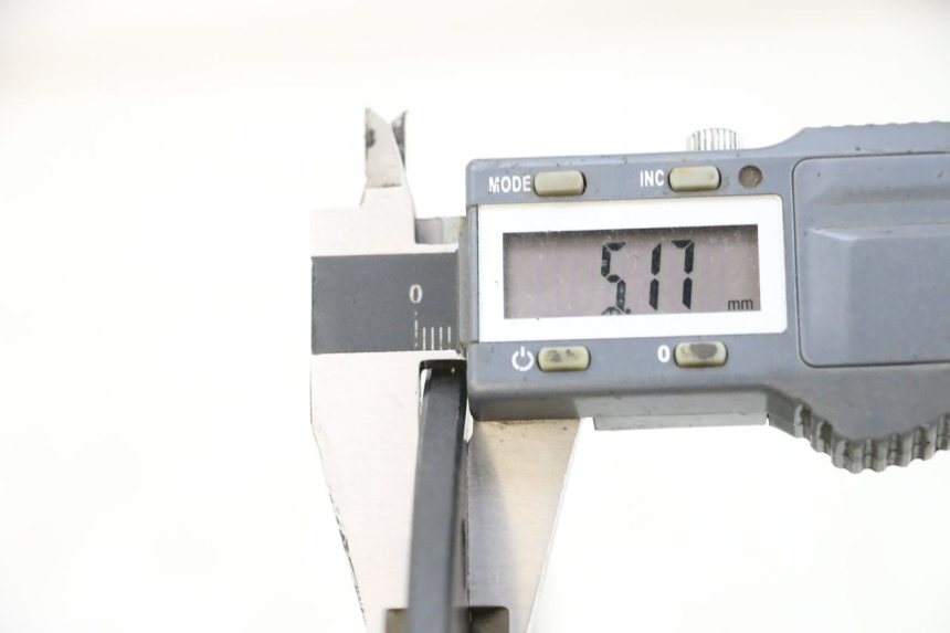 photo de BREMSSCHEIBE VORNE SUZUKI GSXR GSX-R 1000 (2003 - 2004) - Detailansicht des Bauteils