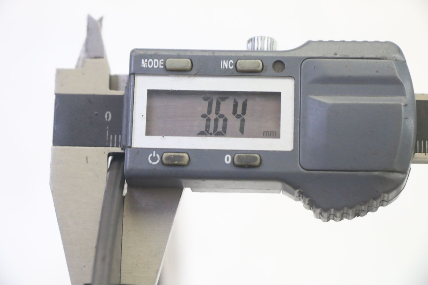 photo de BREMSSCHEIBE VORNE PIAGGIO MP3 500 (2016 - 2018) - Oberflächenzustand und Material