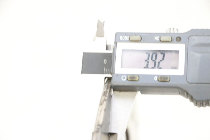 photo de BREMSSCHEIBE VORNE PIAGGIO MP3 RL 250 (2007 - 2010) - Detailansicht des Bauteils