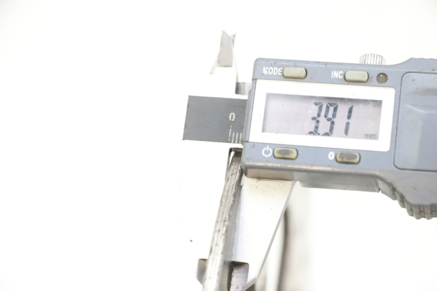 photo de BREMSSCHEIBE VORNE PIAGGIO MP3 RL 250 (2007 - 2010) - Zoom auf Gebrauchszustand