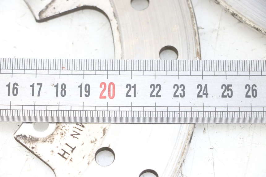 photo de BREMSSCHEIBE VORNE PIAGGIO MP3 RL 250 (2007 - 2010) - Alternative Perspektive