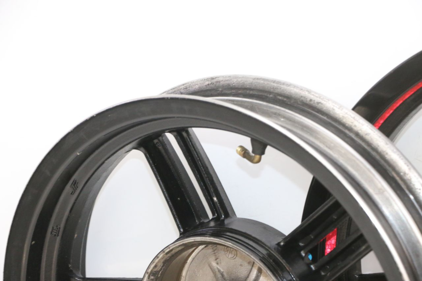 photo de FELGE PAAR KYMCO AGILITY 16+ 4T 50 (2018 - 2023) - Gesamtansicht des Produkts