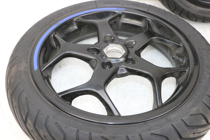 photo de FELGE PAAR PIAGGIO MP3 500 (2016 - 2018) - Geprüftes Gebrauchtteil