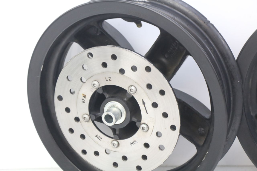 photo de FELGENPAAR PIAGGIO ZIP 4T 50 (2018 - 2020)