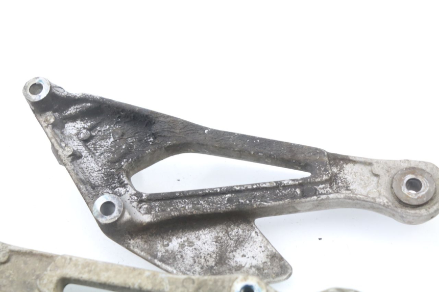 photo de FUSSRASTEN PLATTE VORN YAMAHA XJ600 XJ DIVERSION 600 (1992 - 1997)