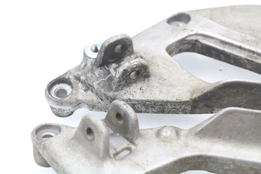 photo de FUSSRASTEN PLATTE VORN YAMAHA XJ600 XJ DIVERSION 600 (1992 - 1997)