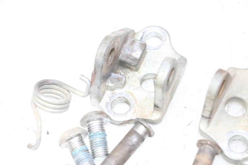 photo de FUSSRASTEN PLATTE VORN YAMAHA YZ-F YZF 250 (2014 - 2018)