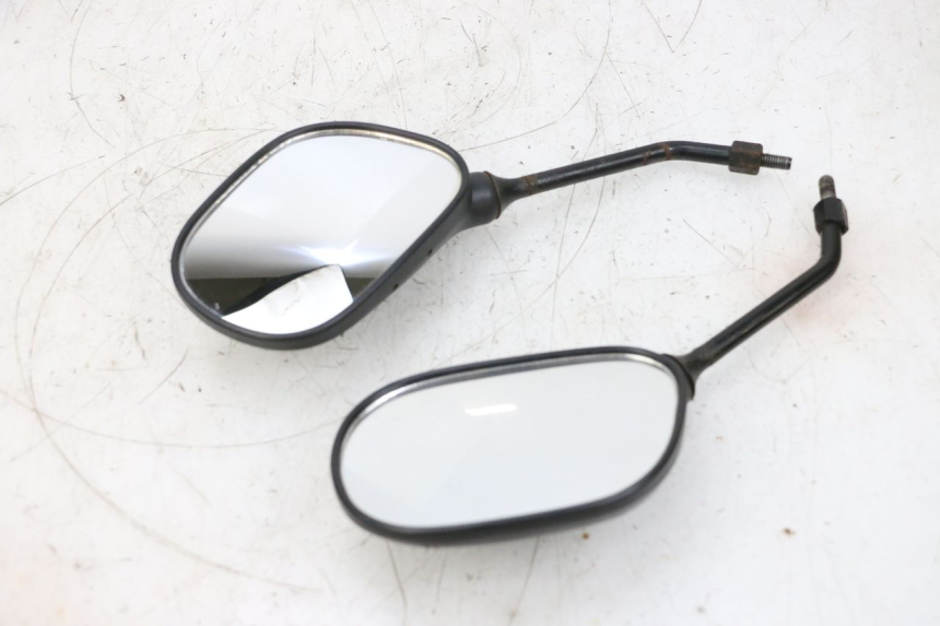 photo de SPIEGEL PAAR NECO TEMPO 4T 50 (2022 - 2026) - Charakteristische Merkmale