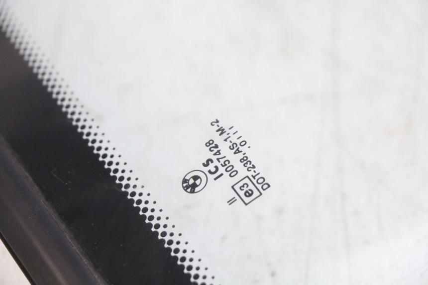 photo de WINDSCHUTZSCHEIBE BMW C1 125 (2000 - 2003)