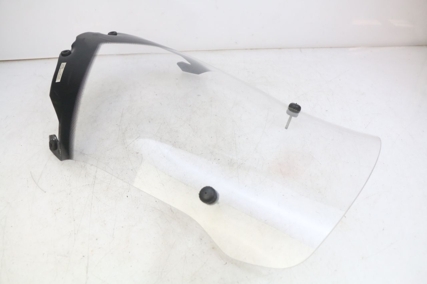 photo de WINDSCHUTZSCHEIBE PEUGEOT CITYSTAR AIR 125 (2014 - 2017) - Oberflächenzustand und Material