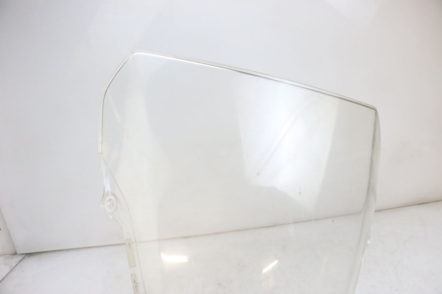 photo de WINDSCHUTZSCHEIBE SUZUKI DL V STROM 1000 (2002 - 2007) - Zoom auf Komponenten