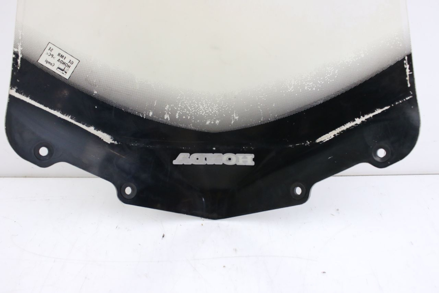 photo de WINDSCHUTZSCHEIBE HONDA FES PANTHEON 125 (2003 - 2007) - Kennzeichnungen und Originalreferenzen