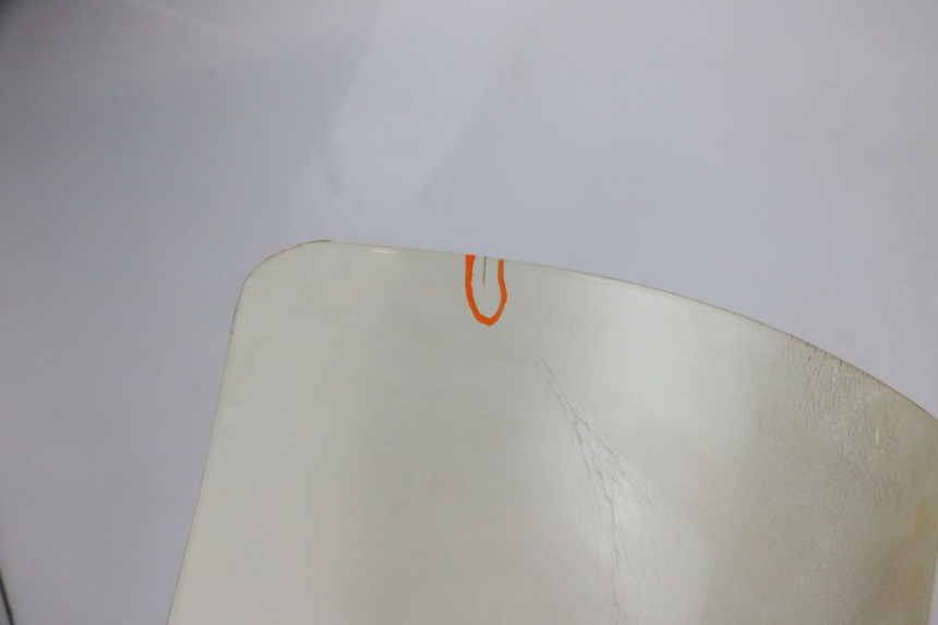 photo de WINDSCHUTZSCHEIBE SYM GTS EVO 125 (2009 - 2013) - Charakteristische Merkmale