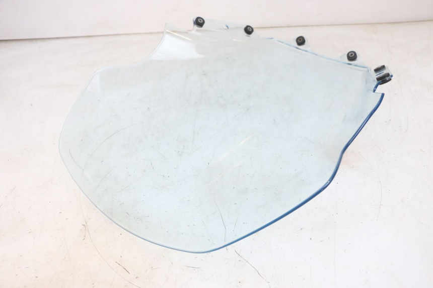 photo de WINDSCHUTZSCHEIBE PIAGGIO MP3 RL 250 (2007 - 2010) - Zoom auf Gebrauchszustand