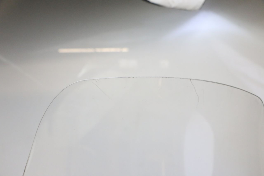 photo de WINDSCHUTZSCHEIBE PEUGEOT SATELIS 125 (2010 - 2012)