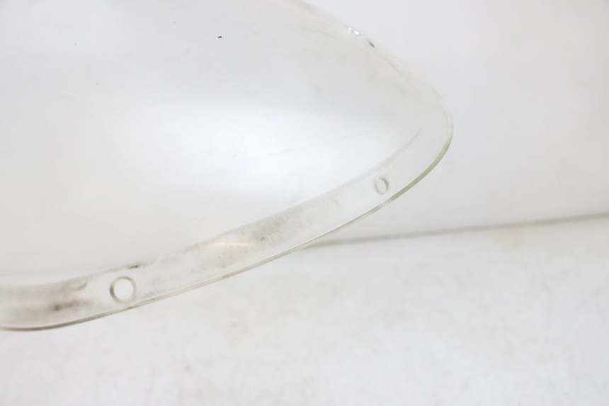 photo de WINDSCHUTZSCHEIBE YAMAHA TZR 50 (2008 - 2016) - Detailansicht des Bauteils