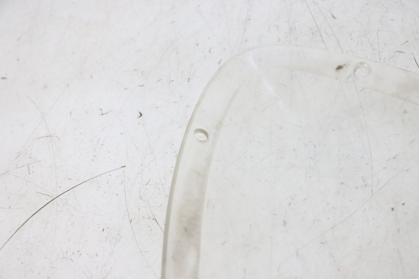 photo de WINDSCHUTZSCHEIBE YAMAHA TZR 50 (2008 - 2016) - Details der Befestigungspunkte
