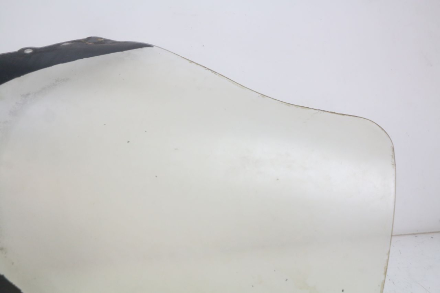 photo de WINDSCHUTZSCHEIBE SUZUKI UH BURGMAN 125 (2002 - 2006)