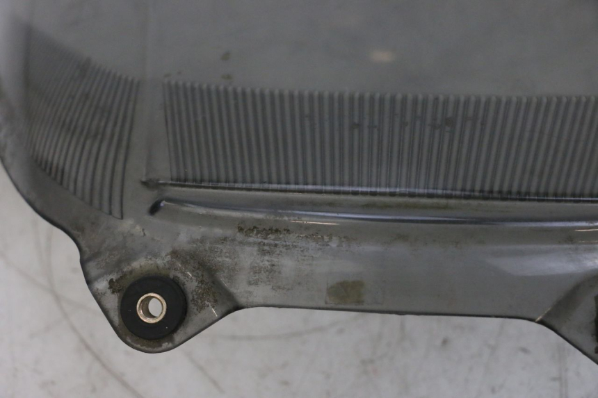 photo de WINDSCHUTZSCHEIBE PIAGGIO X8 125 (2004 - 2007) - Weitere Ansicht des Artikels