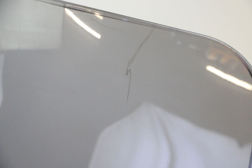 photo de WINDSCHUTZSCHEIBE YAMAHA YP MAJESTY 125 (2007 - 2010)