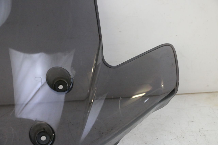 photo de WINDSCHUTZSCHEIBE YAMAHA YP MAJESTY 125 (2007 - 2010)
